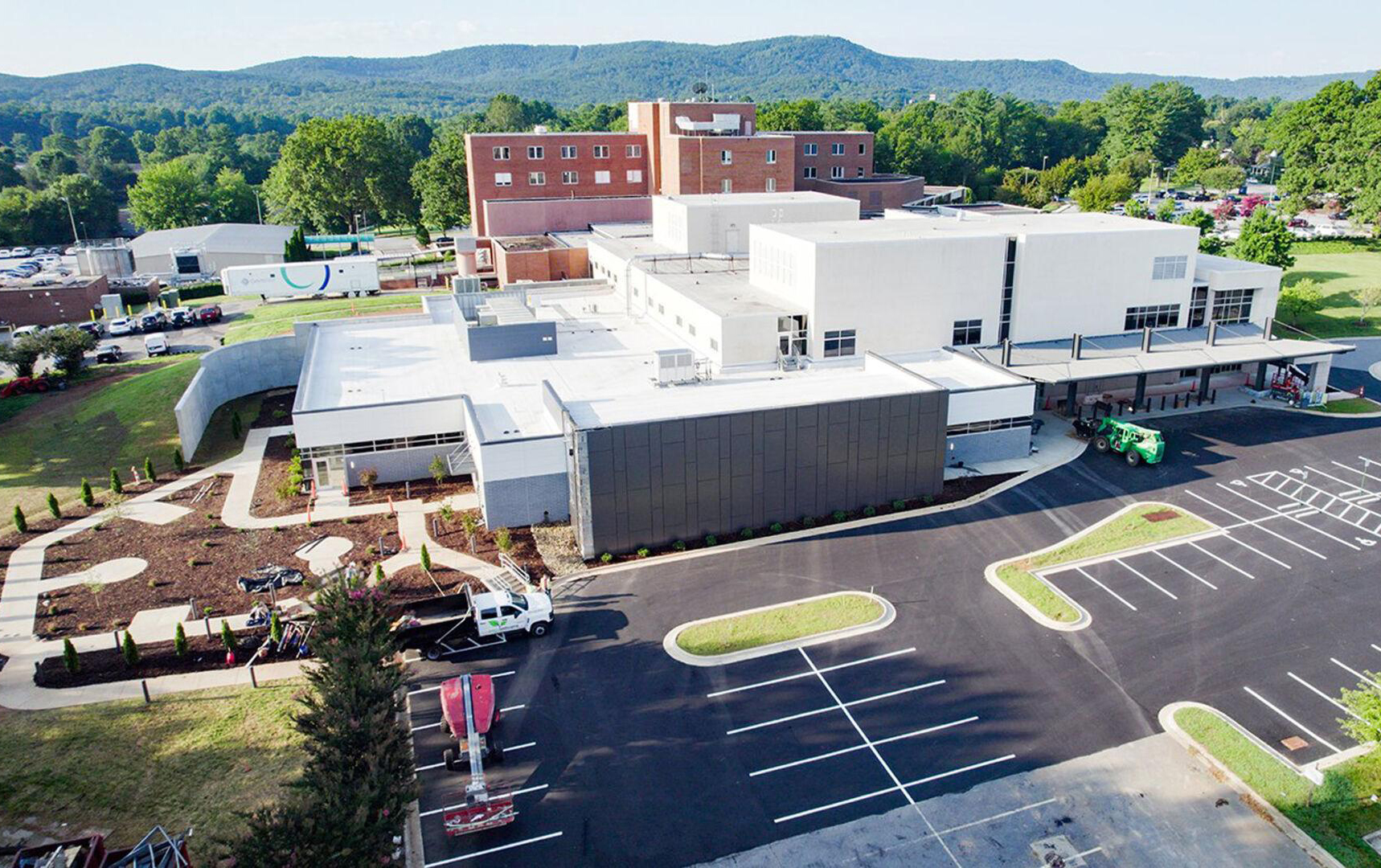 UNC Health Blue Ridge opens $38M Cancer Center Main Photo
